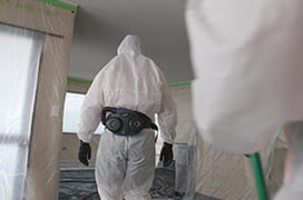 Safely removing asbestos from your ceilings